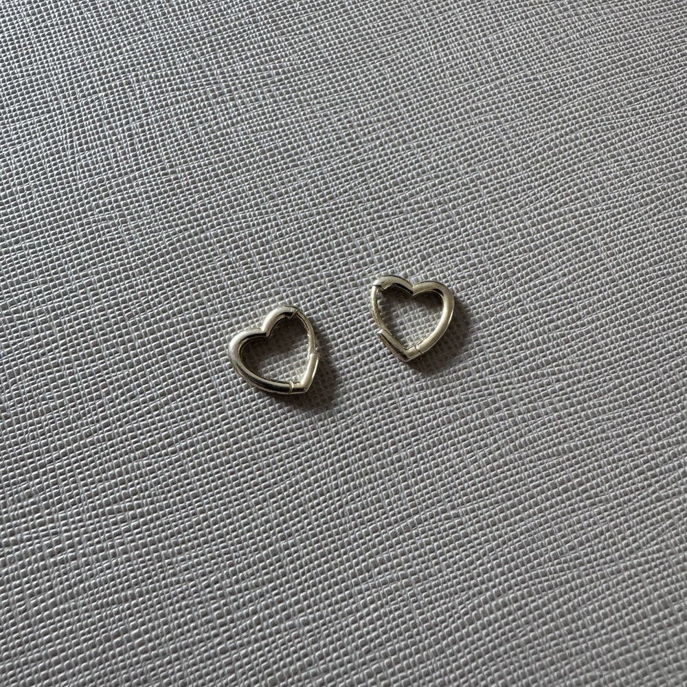 Elegant Gold Heart Earrings